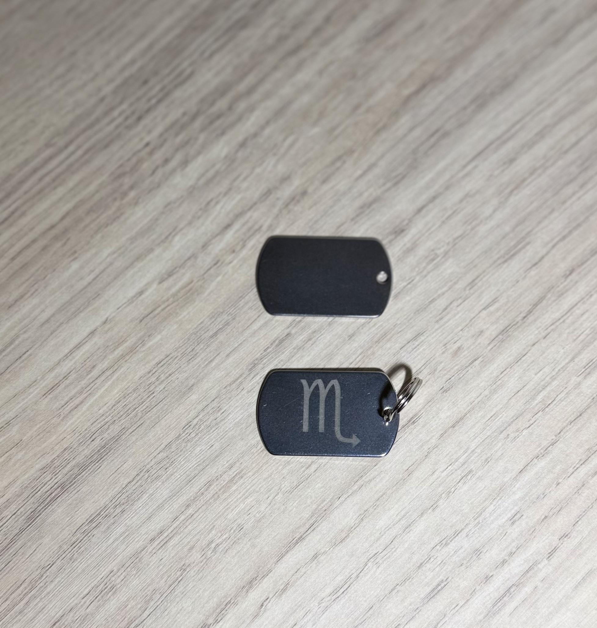 petit cœur gravé petit cœur gravé